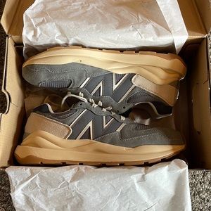 Men’s new balance 57/40 castlerock eclipse shoes. Brand new!